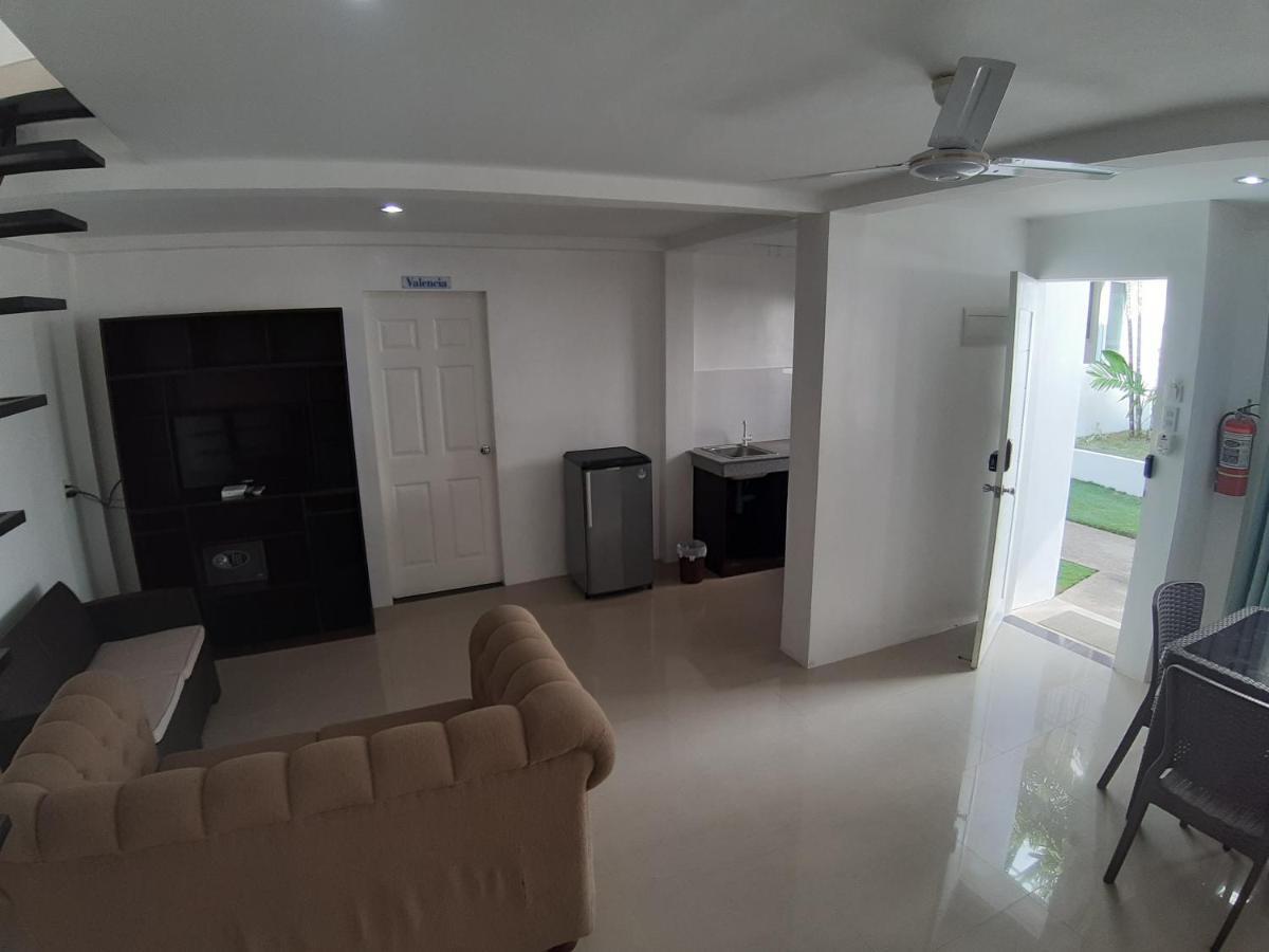 פנגלאו Heartland Hotel Serviced Rooms & Apartments. מראה חיצוני תמונה